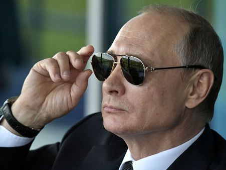 ஆண்மையை அதிகரிக்க ரஷ்ய அதிபர் புடின் என்ன செய்கிறார் பாருங்க!