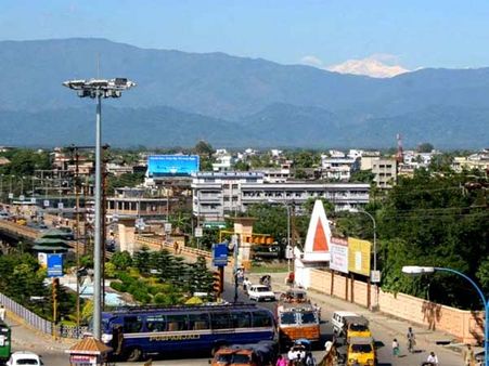 சீனா அங்கிட்டு மிரட்டினா சிலிகுரியிலும் கடும் நெருக்கடி தருவதா? சிக்கிம் முதல்வர் ஆதங்கம்