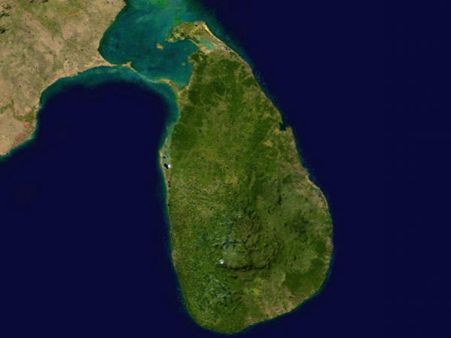 வடக்கு இலங்கையில் ராணுவம் ஆக்கிரமித்த நிலங்கள்... 27 ஆண்டுகளுக்குப் பிறகு தமிழர்களிடம் ஒப்படைப்பு!