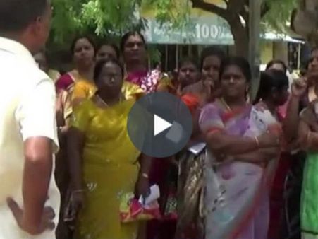 கலெக்டர் ஆபீஸில் தாசில்தார் தாக்குதல்.... வட்டாட்சியர் அலுவலக ஊழியர்கள் போராட்டம்- வீடியோ