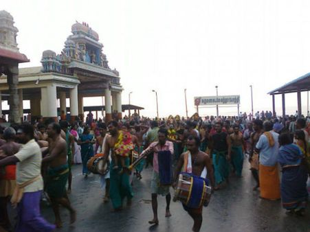 ஈகோவினால் ஏற்படும் பிரச்சனைகள் தீர்க்கும் திருச்செந்தூர் முருகன்