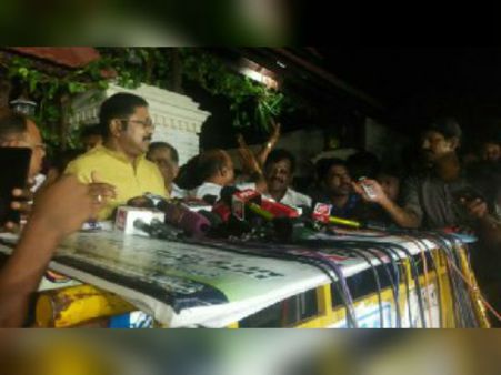 ஆதரவு எம்.எல்.ஏக்களுக்கு கட்சி பதவி கொடுத்து மற்றவர்களுக்கு வலைவீசுகிறாரா டிடிவி தினகரன் ?