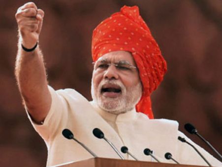 இந்தியாவின் 71வது சுதந்திர தினம் இன்று கோலாகல கொண்டாட்டம்.. செங்கோட்டையில் மோடி உரை!