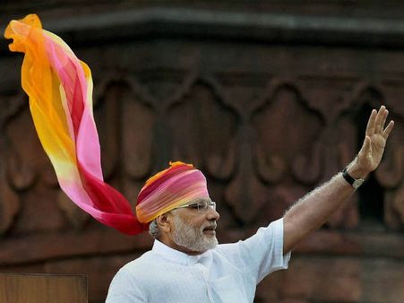 செங்கோட்டையில்... 125 கோடி இந்தியர்களின் குரலாக ஒலிக்கப் போகும் மோடியின் சுதந்திர தின உரை!