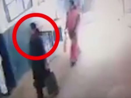 சிறையிலிருந்து நினைத்த நேரத்திற்கு சசிகலா வெளியில் சென்று வந்தது உண்மைதானோ??