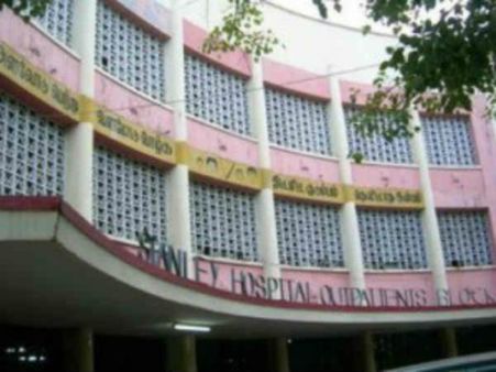 ஆதார் இல்லை... கால் உடைந்த பெண்ணுக்கு ஸ்டான்லி மருத்துவமனையில் சிகிச்சை அளிக்க மறுப்பு