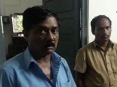 செம்மரம் கடத்தலுக்கு உதவி : திருப்பதியில் தமிழக அரசு பஸ் டிரைவர் கண்டக்டர் கைது