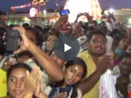 தொடர் விடுமுறை... திருமலையில் ஏழுமலையானை தரிசிக்க குவிந்த பக்தர்கள்