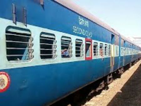 பழனி- திருச்செந்தூர் பயணிகள் ரயில் நாளை முதல் நேரம் மாற்றம்