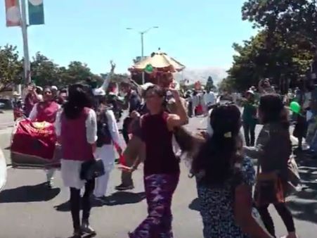 71வது சுதந்திர தின விழா.. அமெரிக்காவில் இந்தியர்கள் கோலாகல கொண்டாட்டம்