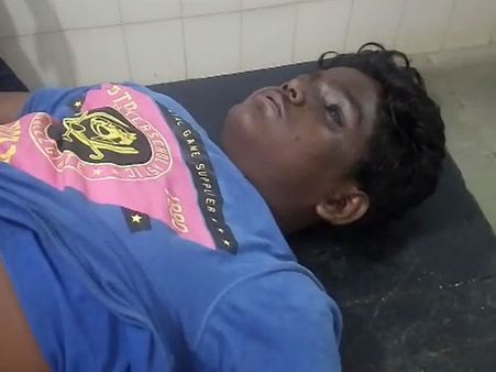 மதுரையை தாக்கியது ப்ளுவேல் கேம்- கல்லூரி மாணவர் தூக்கிட்டு தற்கொலை