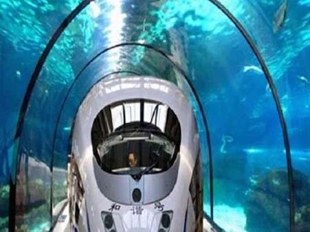 350 கி.மீ வேகம், கடலுக்கு அடியில் பயணம்... நாளை அடிக்கல் நாட்டப்படும் புல்லட் ரயிலின் சிறப்புகள்!