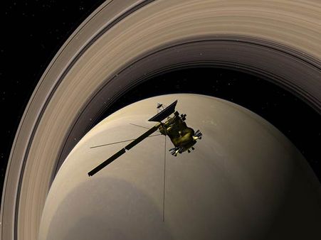 அவ்ளோதான்.. சனி கிரகத்திற்குள் போயே போய் விட்டது காசினி விண்கலம்!