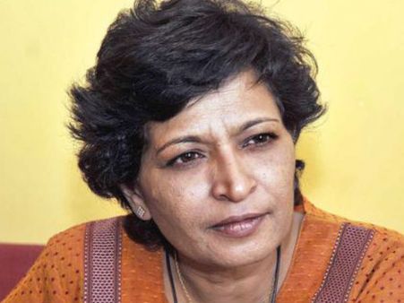 ஆர்.எஸ்.எஸ்ஸை மிகக் கடுமையாக எதிர்த்த இடதுசாரி சிந்தனையாளர் கெளரி லங்கேஷ்!