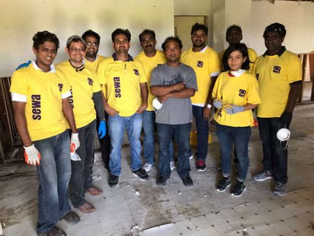 ஹார்வி புயல் சீரமைப்புப் பணியில் ஹூஸ்டன் தமிழ் மக்கள்.. பியர்லேண்ட் மேயர் பாராட்டு!