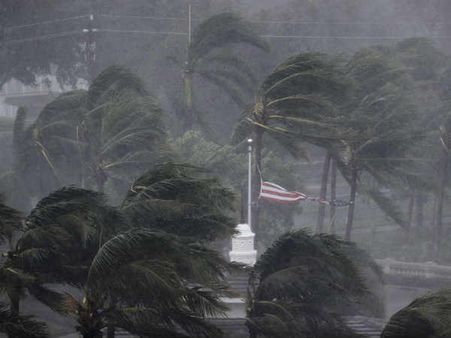 இர்மாவை போன்ற புயல் சென்னையை தாக்கும்... பீதியை கிளப்பும் அதிர்ச்சி தகவல்