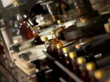 உ.பி.யில் ஒரே அதிரடிதான்.. கள்ள சாராயம் விற்றால் மரண தண்டனை!