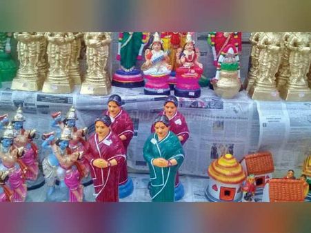 நவராத்திரி: கலாம், ஜெயலலிதா, பண மரம், ஏடிஎம் இந்த ஆண்டு ஸ்பெஷல்