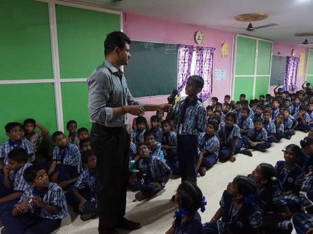 ஜங்க் ஃபுட் வேண்டாம்... காரைக்குடி பள்ளியில் உலக ஊட்டச்சத்து வார விழா