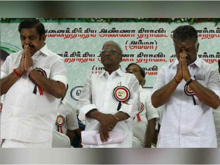 ஒருங்கிணைப்பாளர் ஓபிஎஸ், இணை ஒருங்கிணைப்பாளர் ஈபிஎஸ்... நோ பொதுச்செயலாளர்.. அவ்வளவுதாங்க!