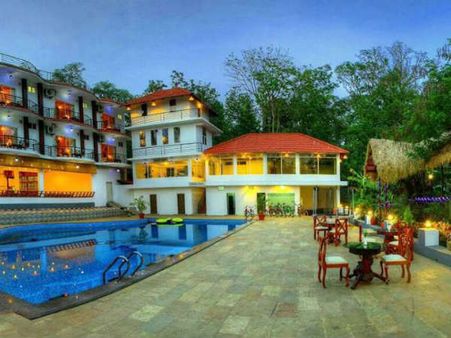 தகுதி நீக்கம்: குடகு ரிசார்ட்டில் புது எம்எல்ஏக்கள் ஒப்பாரி!வைட்டமின் ப தருவோம் என பிக்பாஸ் ஆறுதல்!