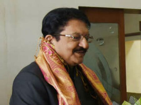 திங்களன்று சென்னை வரும் ஆளுநர் வித்யாசகர் ராவ்... மீண்டும் சூடு பிடிக்கும் தமிழக அரசியல்