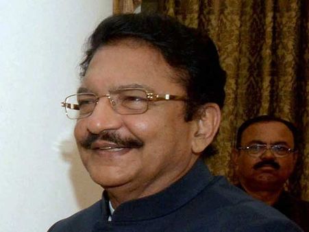 பரபரப்பான அரசியல் சூழ்நிலையில் நாளை சென்னை வருகிறார் ஆளுநர் வித்யாசாகர் ராவ்!