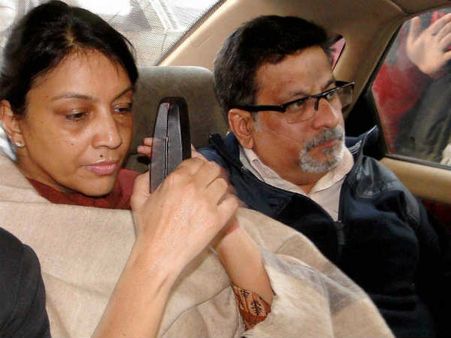 ஆருஷியின் பெற்றோரை விடுதலை செய்ய அலகாபாத் ஹைகோர்ட் கூறிய காரணம் இதுதான்!