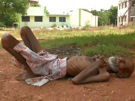 மரித்துப்போனதா மனித நேயம்? நெல்லை அரசு மருத்துவமனையில் முதியவர் குப்பையில் வீசப்பட்ட கொடூரம்