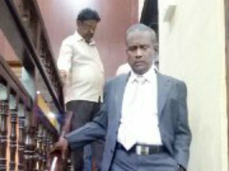 ஜெ., மரண மர்மம்... ஆறுமுகசாமியின் 'ஆபரேசன் வேதா நிலையம்' - கிலியில் சசி குடும்பம்