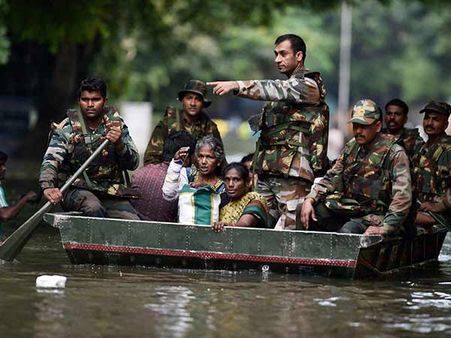 வடகிழக்கு பருவமழையை எதிர்கொள்ள தயார்.. சென்னை மாநகராட்சி புகார் எண்கள் அறிவிப்பு!