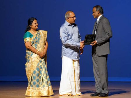 வாழ்க்கையில் வெற்றி பெற பெண்களை வணங்குங்கள்... அமெரிக்க கல்வியாளர் அறிவுறுத்தல்!