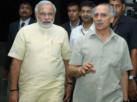 ரூபாய் நோட்டு வாபஸ் ஒரு பண மோசடி.. மோடிக்கு எதிராக பாஜகவில் மேலும் ஒரு போர்க்குரல்