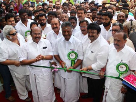 நடிகர் திலகம் சிவாஜி கணேசனின் மணி மண்டபத்தை திறந்து வைத்தார் துணை முதல்வர் ஓபிஎஸ்