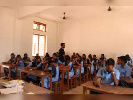 வடகிழக்குப் பருவமழை: பாடங்களை விரைந்து முடிக்க பள்ளி, கல்லூரிகளுக்கு அறிவுறுத்தல்!