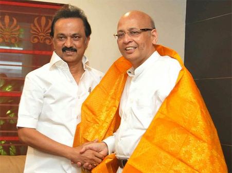 கருணாநிதி உடல்நிலை குறித்து ஸ்டாலினிடம் விசாரித்த தினகரன் வக்கீல் அபிஷேக் சிங்வி