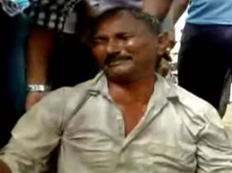 கோவை எஸ்.பி. அலுவலகத்தில் கடன் கொடுத்தவர் மகனுடன் தீக்குளிக்க முயற்சித்ததால் பரபரப்பு!