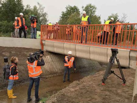 பயன்பாட்டுக்கு வருகிறது உலகின் முதல் '3-டி பிரின்டட்' பாலம்!