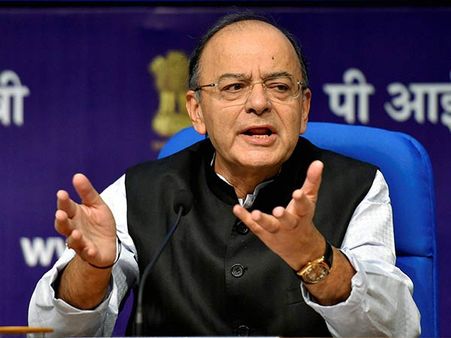 இடஒதுக்கீடு சாத்தியமில்லை என்று தெரிந்தும் காங்கிரஸ்-பட்டேல்கள் நாடகம் : சீறும் அருண் ஜெட்லி