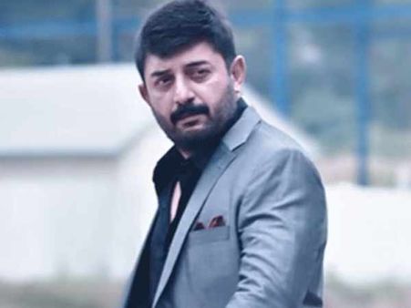 நடிகர்கள் கமல்ஹாசன், பிரகாஷ்ராஜை தொடர்ந்து “இந்து தீவிரவாதம்” சர்ச்சையில் அரவிந்த் சுவாமி!