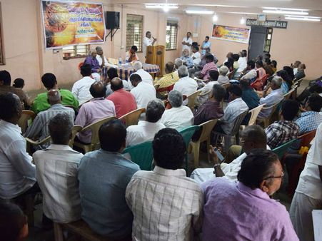 வேலைக்கும் சனிபகவானுக்கும் என்ன தொடர்பு? வேலூர் ஜோதிட கருத்தரங்கத்தில் விளக்கம்