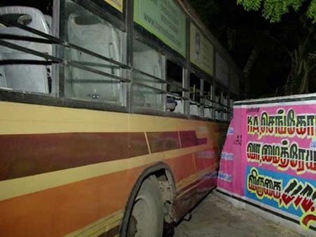 சென்னையில் விபத்தில் சிக்கும் அரசு பேருந்துகள்- உயிர் பயத்தில் பயணிகள்