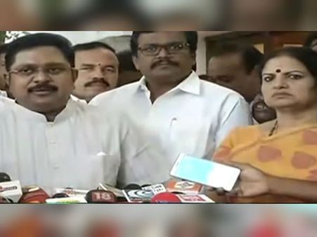 என்னிடம் சொல்லிவிட்டு தான் எம்.பி.,க்கள் அணி மாறினார்கள் : டி.டி.வி.தினகரன் 'கூல்’ பேட்டி