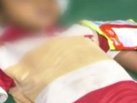 தின்பண்டத்தில் ரப்பர் பொம்மை... தெரியாமல் விழுங்கிய சிறுவன் பலி - ஆந்திராவில் சோகம்