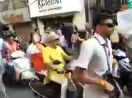 அடப்பாவமே.. குஜராத்தில் பாஜக படு பாதாளத்திற்கு போய்விட்டதா? வீடியோவை பாருங்கள் உண்மை தெரியும்