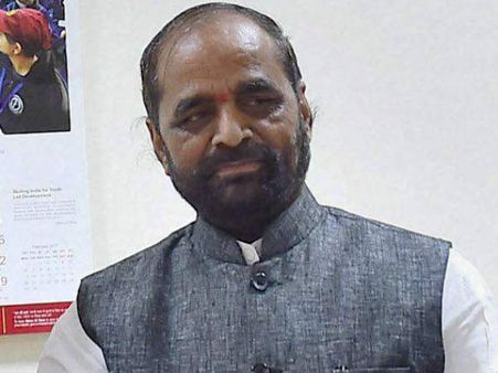 சீனா, பாக். போல வங்கதேசமும் ஆபத்து தான்... மத்திய அமைச்சர் ஹன்ஸ்ராஜ் ஆஹிர்