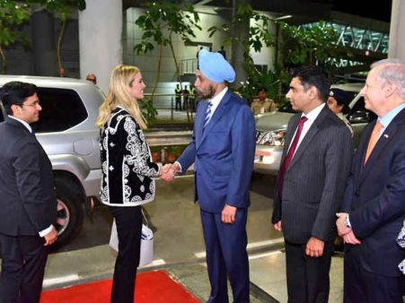 இந்தியா வந்தார் இவாங்கா டிரம்ப்... பிரதமரை இன்று சந்திக்கிறார்