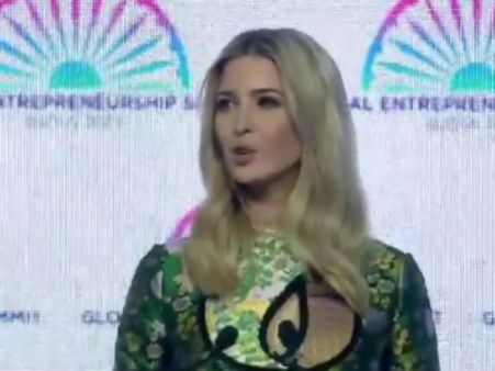 டீ விற்ற மோடியின் இந்த வளர்ச்சி வியப்பளிக்கிறது.. ஹைதராபாத்தில் இவாங்கா டிரம்ப் பேச்சு!