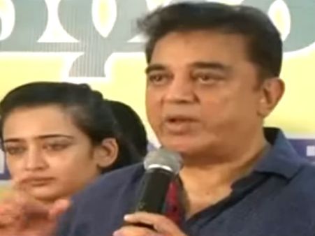 மக்கள் பாதுகாப்பாக இருக்கவே மருத்துவ முகாம் தொடக்கம்- கமல்