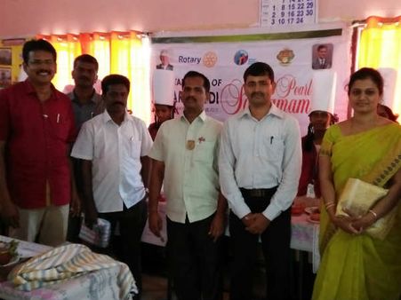 சத்தா சாப்பிட்டு ஹெல்தியா இருங்க... காரைக்குடி பள்ளியில் டாக்டர்கள் அட்வைஸ்